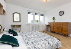 Others 2 Warsaw Apartment Dobra by Renters