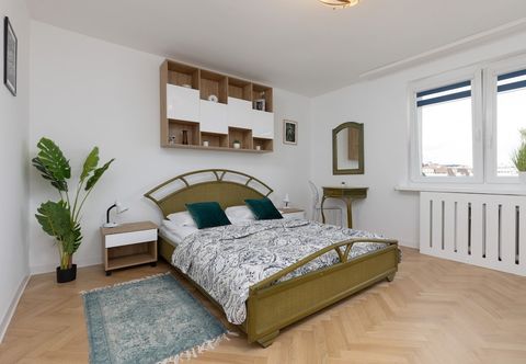 Others Warsaw Apartment Dobra by Renters