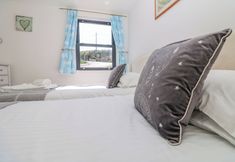 Others 5 Beachcomber