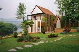 VeeVaree Riverkwai Resort, USD 117.11