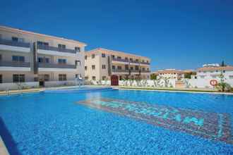 Others 4 Beautiful 2-bed Apartment Close to the Beach!