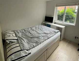 Others 2 Modern & Compact 1BD Flat - Caledonian Road