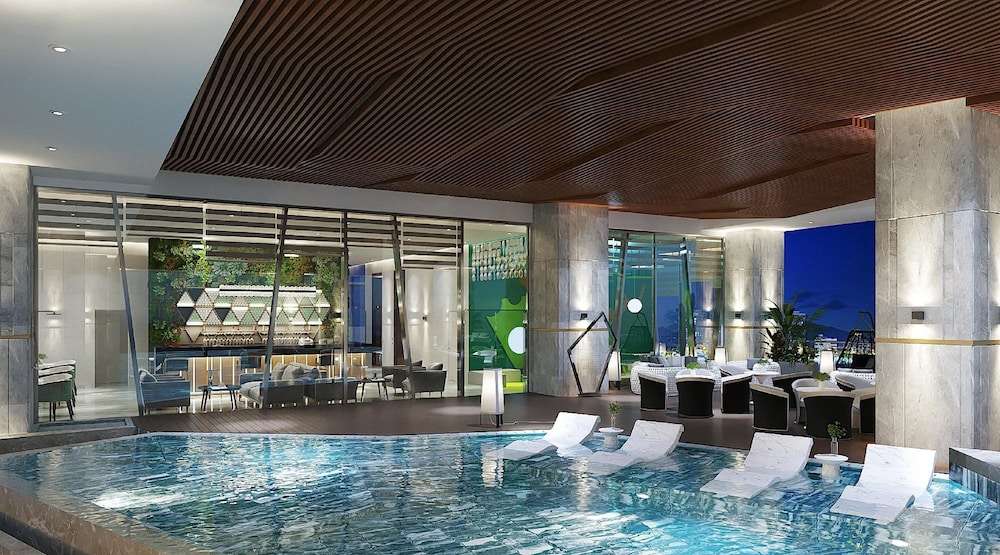 Awaken Danang Hotel - Khách sạn gần ga Đà Nẵng