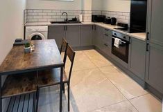 其他 6 Remarkable 1-bed Studio in Downham Market