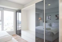 Others 5 Comfy And Spacious 2Br Loft Apartment Maqna Residence