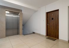 Others 2 Osiedle Życzeń Apartment by Renters