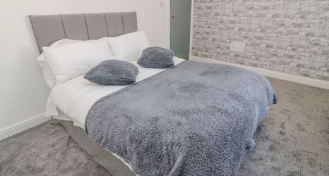 その他 2 2 Brook Street