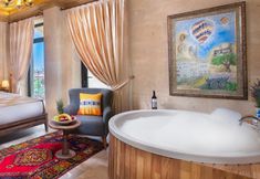 Lainnya 7 Cappadocia Pyramid Stone House