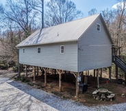 Others 4 Blairsville River Cabin