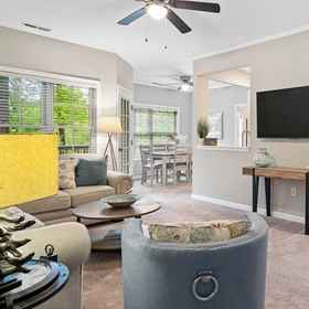 Primary image1里霍博斯比奇溪木飯店,Sarangi Satyajit MD飯店