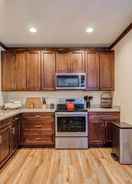 Private kitchen Lazy Days Cabin