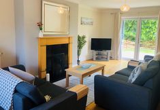 Others 3 Modern Bright Detached Home Just a Short Stroll From Town