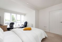 Others 4 5 Bed House - Sleeps 9 - Pets - Garden - Parking