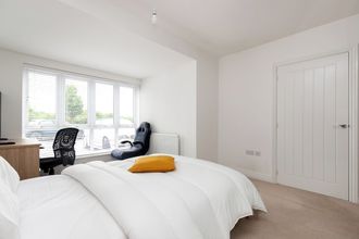 Others 4 5 Bed House - Sleeps 9 - Pets - Garden - Parking