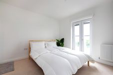 Others 5 Bed House - Sleeps 9 - Pets - Garden - Parking