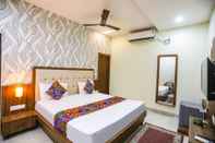 Others Fabhotel Prime Siddhant Palace