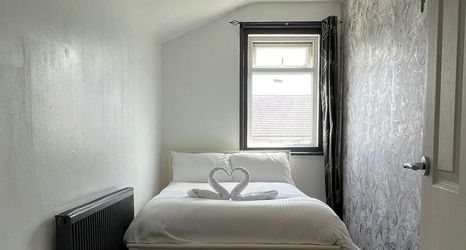 Others 2 Beautiful 4-bed House in Ramsgate