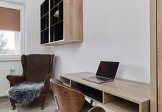 Others 2 Spacious Apartment by Renters