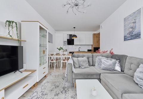 Others Spacious Apartment by Renters