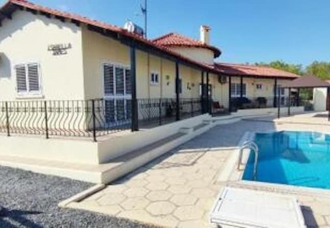 Lainnya Remarkable 3-bed Villa in Catalkoy