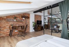 Others 2 Wawel Castle Studio Dietla by Renters