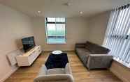 Others 2 Immaculate 2-bed Apartment in Manchester City Cent