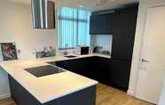 Others 5 Immaculate 2-bed Apartment in Manchester City Cent