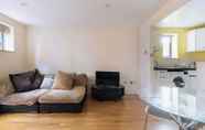 Others 4 Central 2BD Flat - Redcliffe