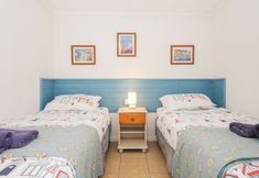 기타 4 Forge Cottage