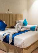 Room Casa Hotels and Suites Gachibowli