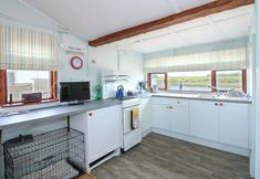 Others 3 102 The Beach