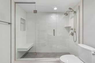 Lain-lain 4 Las Brisas 306