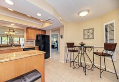 Others 3 Village des Pins 3645