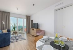 其他 7 Bulwar Zachodzącego Słońca by Renters