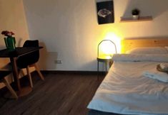 기타 4 ADB tower Netflix Pool Gym 22m