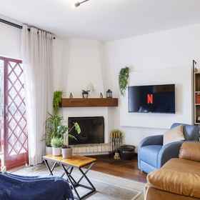 Primary image 1 3 Quartos no Capivari com Lareira, Hotel Auditorium Claudio Santoro