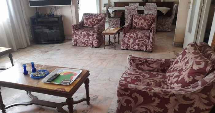 Khác New Jdeideh, Including Generator, Furnished Apartment, Parking, Great Location