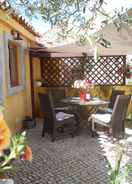 Imej utama Charming Cottage With 2 Bedrooms in a Seaside Village