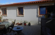 Lainnya 6 Cottage With 2 Bedrooms With Both En-suite Bathrooms in a Seaside Village