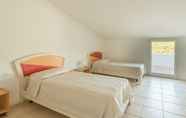 Others 5 Elegant Residence 4 Bedroom Apartment Sleeps 8 Extra bed N0732