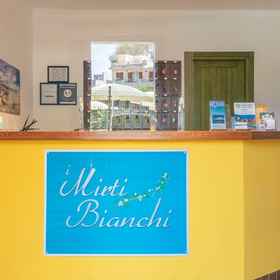 Lobby 1 Quaint Residence I Mirti Bianchi 2 Bedroom Apartment Sleeps 6 No0497, Trinità d'Agultu e Vignola Apartments