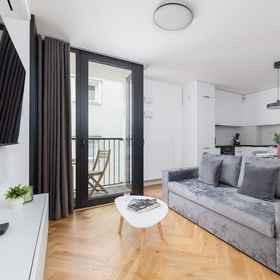 Primary image 1 Lux Kosciuszki 39 โดย Renters Prestige, โรงแรม & ที่พัก Vanilla Aparthotel