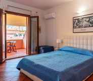 Others 6 Relaxing Cristal Blu Studio Sleeps 3 Num1486