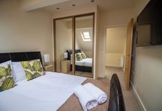 Others 5 Bradley Manor