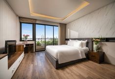 Others 6 Luxury Duplex Penthouse With Pool Foosball