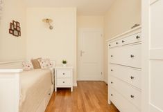 Others 3 2-beedroom Zurawia by Renters