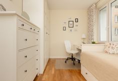 Others 2 2-beedroom Zurawia by Renters