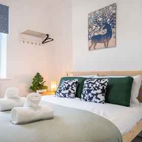 Primary image 1 Isimi Burnley 3 Bedroom Modern House, Free Parking, Briercliffe Hotels