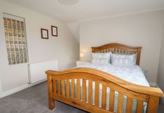 기타 7 4 Bodnant Road