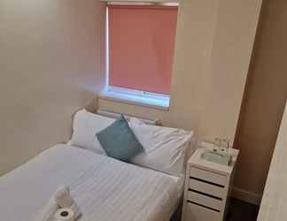 Others 2 Beautiful 1 Room House in London